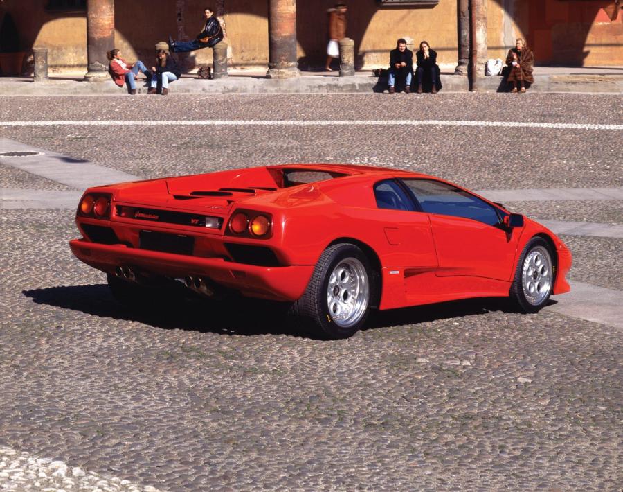  Lamborghini Diablo VT 1993 года  (фото 12 из 21)